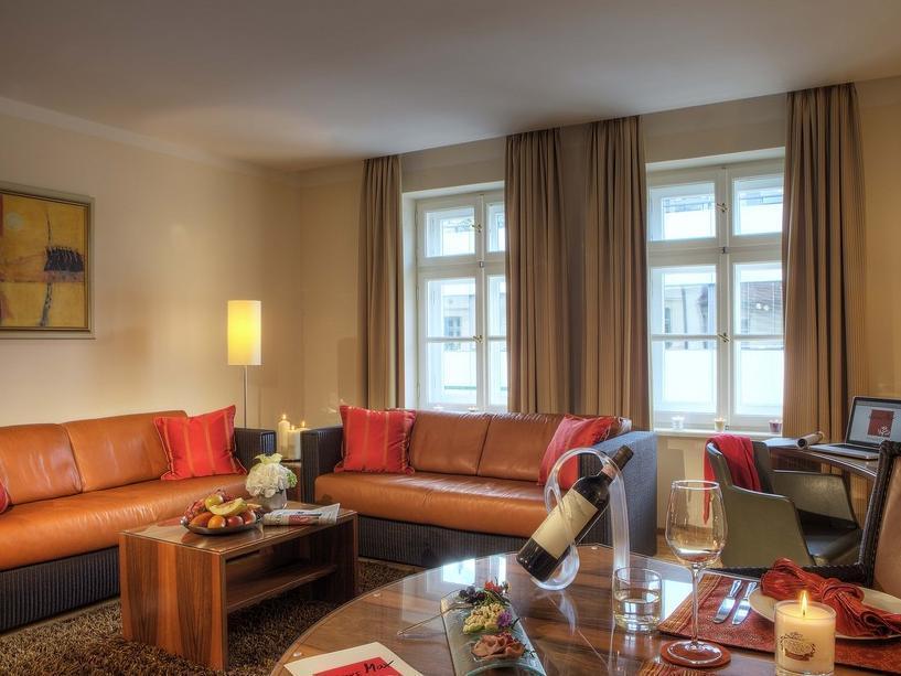 Hotel Maximilian 4*